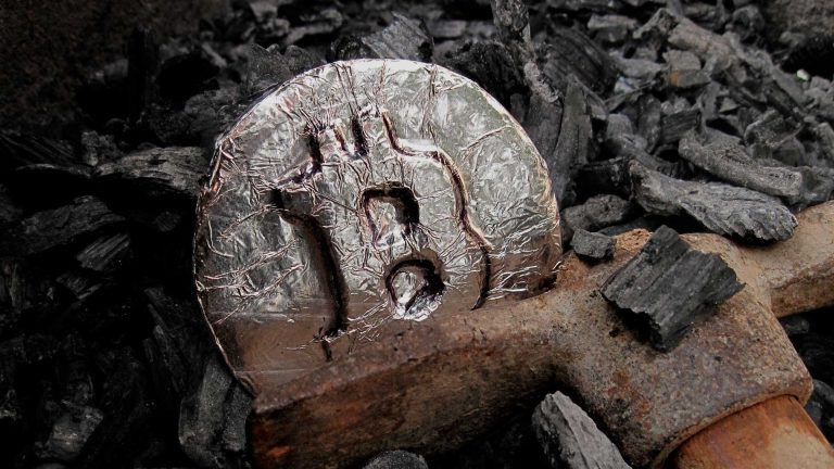 Más de 6 bitcoins fueron perdidos para siempre tras error de un grupo de mineros