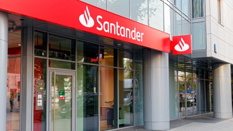 Santander va a limitar de las personas la cuantía para comprar criptomonedas